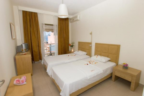 Гостиница Paralio rooms  Ореой